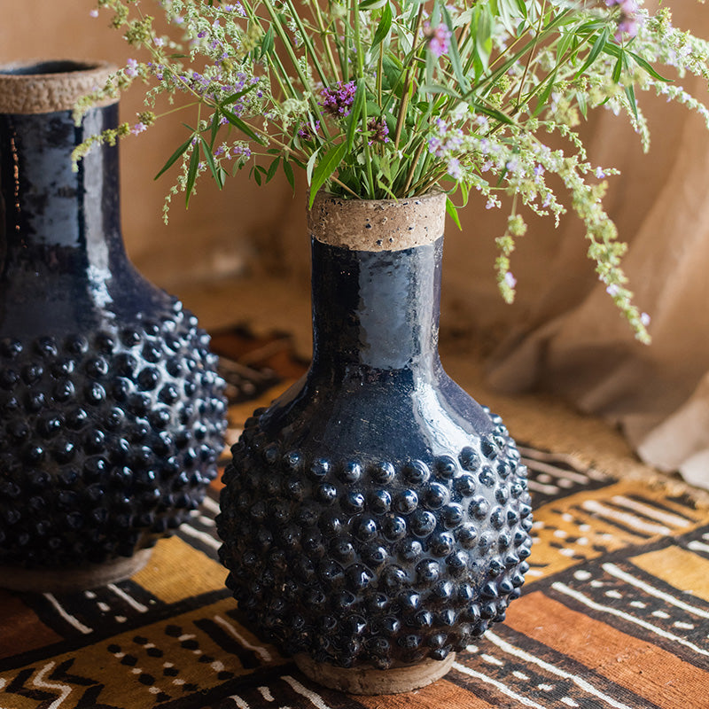 Handmade Ceramic Vase – Artisan Pottery in Dark Blue - ThelGarden