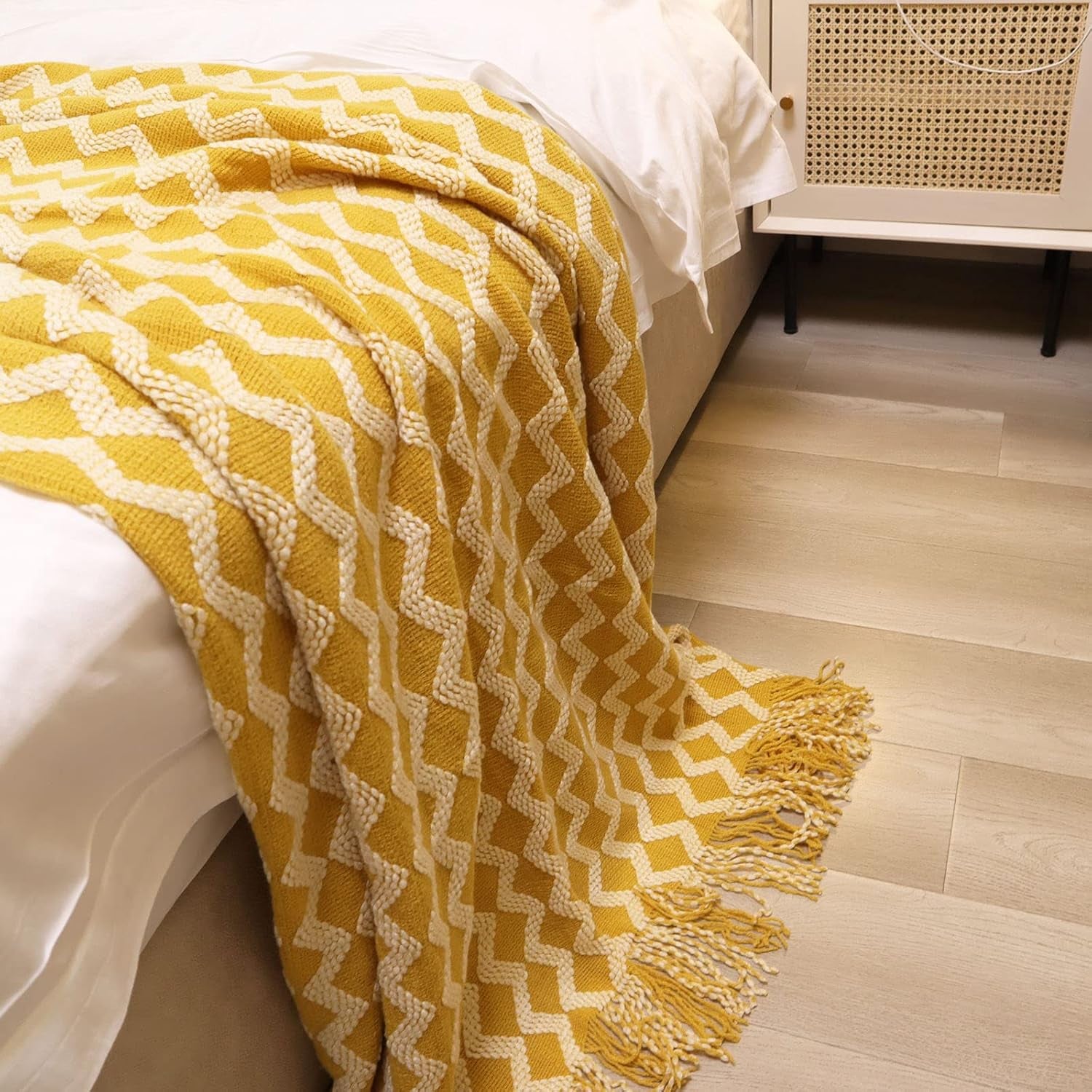 CHICHIC Throw Blanket for Couch, Decorative Knit Woven Knitted Throw Blankets for Sofa Bed Living Room Travel, 50 X 68 Inches, Yellow
