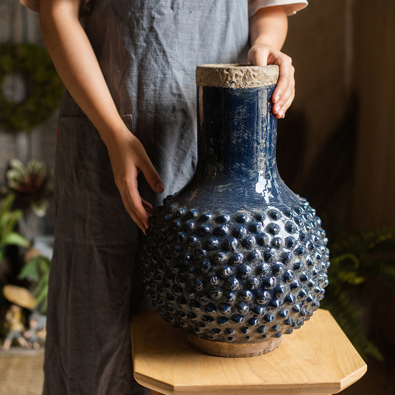 Handmade Ceramic Vase – Artisan Pottery in Dark Blue - ThelGarden