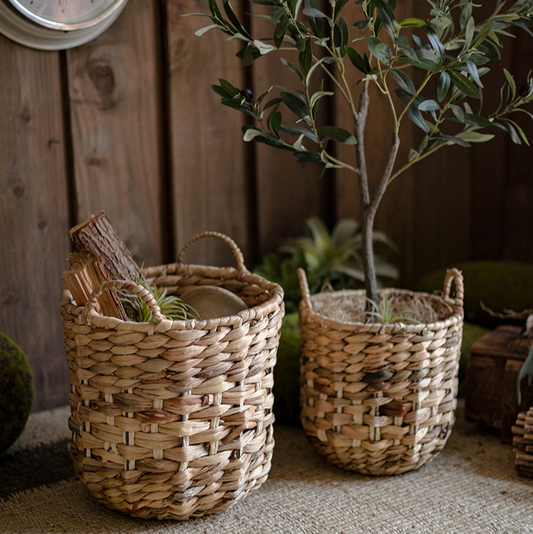 Natural Straw Round Basket with Handles - ThelGarden